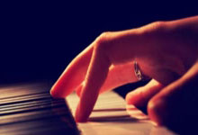 开云:小贾巴里·史密斯空砍15分11篮板两双,格林状态不佳,火箭不敌湖人.